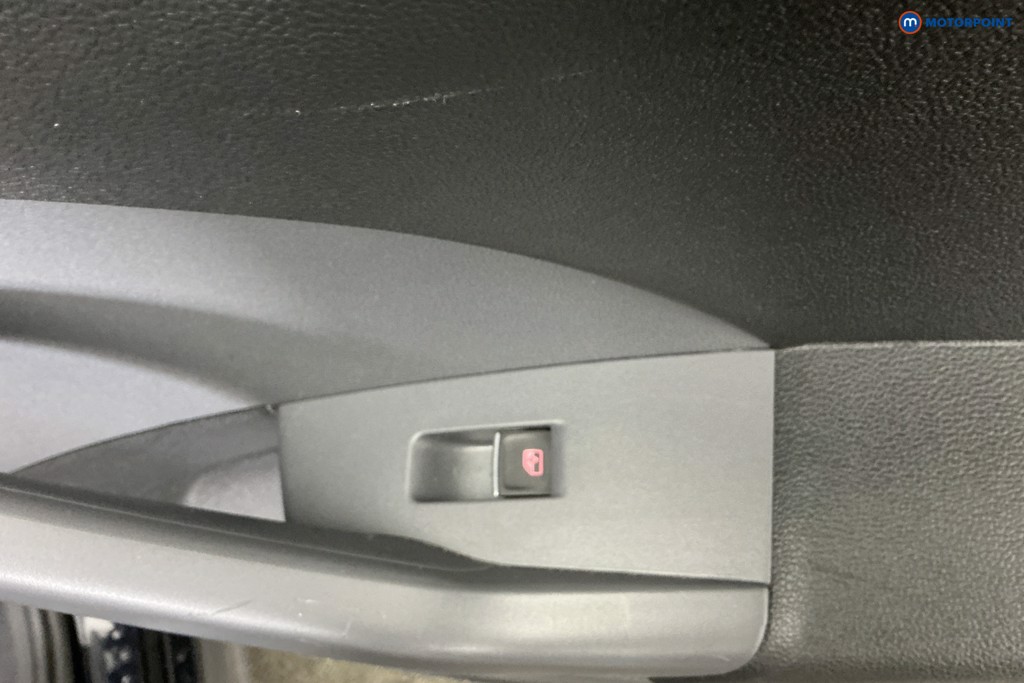 Volkswagen T-Cross SEL Automatic Petrol SUV - Stock Number (1628572) - 30th supplementary image