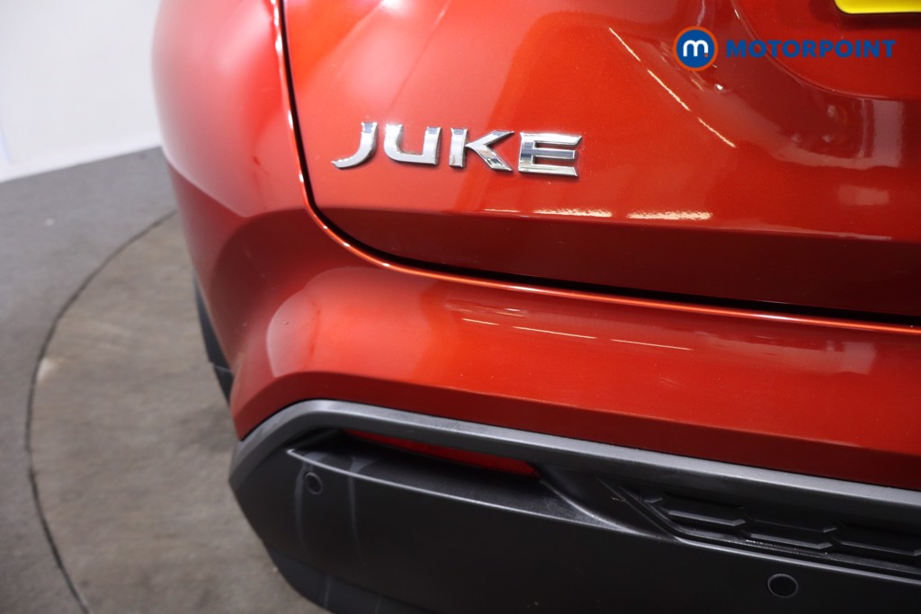 Nissan Juke N-Connecta Manual Petrol SUV - Stock Number (1628715) - 33rd supplementary image