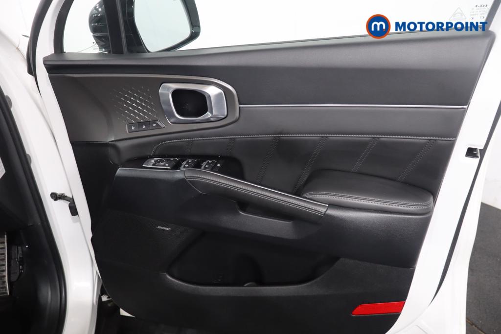 KIA Sorento Edition Automatic Petrol-Electric Hybrid SUV - Stock Number (1628744) - 14th supplementary image