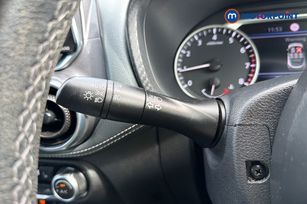 Nissan Juke Tekna Manual Petrol SUV - Stock Number (1629006) - 5th supplementary image