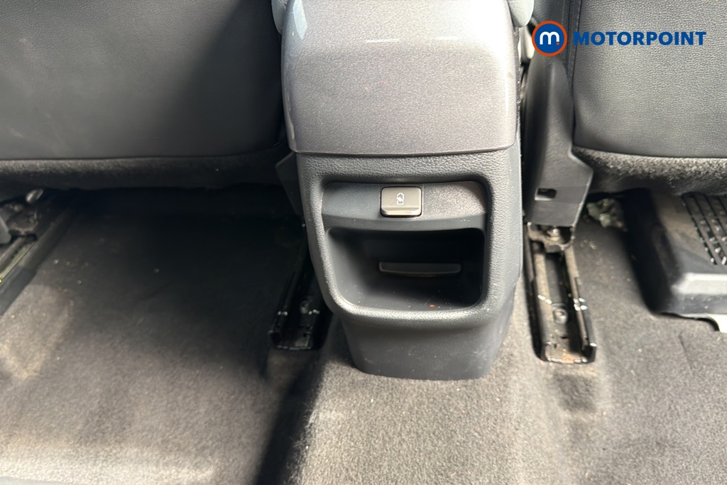 Nissan Juke Tekna Manual Petrol SUV - Stock Number (1629006) - 28th supplementary image