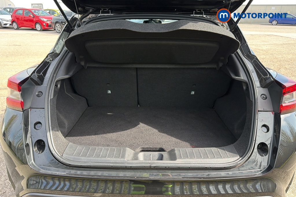 Nissan Juke Tekna Manual Petrol SUV - Stock Number (1629006) - 30th supplementary image