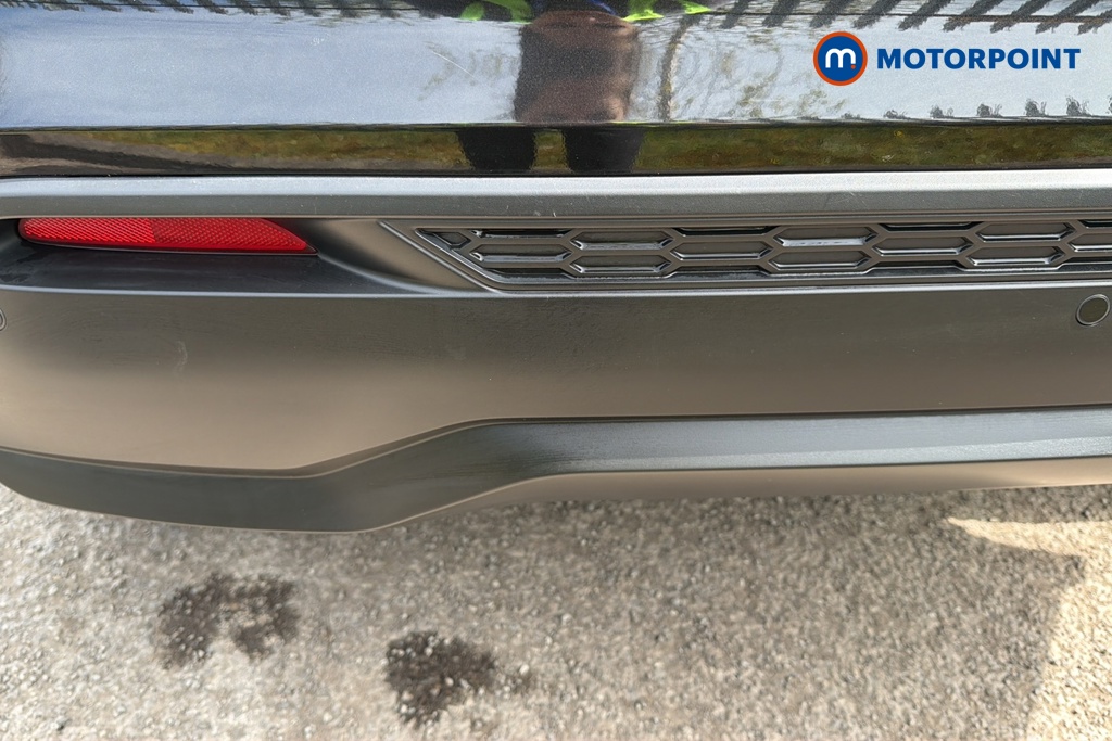 Nissan Juke Tekna Manual Petrol SUV - Stock Number (1629006) - 39th supplementary image