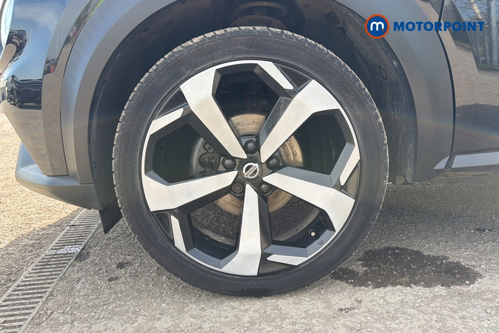 Nissan Juke Tekna Manual Petrol SUV - Stock Number (1629006) - 44th supplementary image