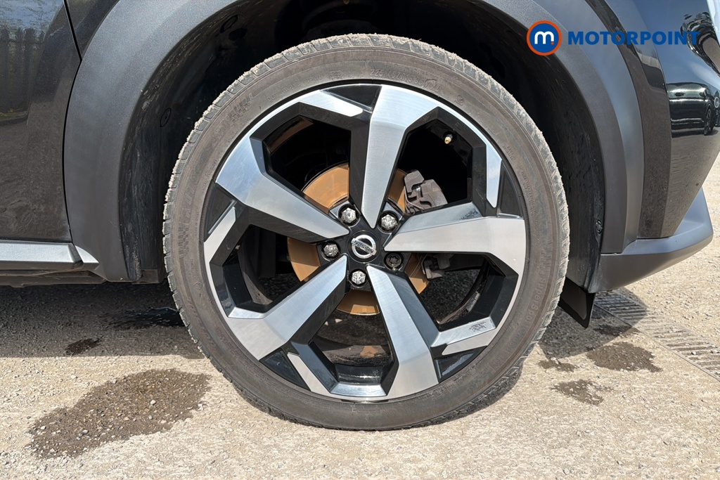 Nissan Juke Tekna Manual Petrol SUV - Stock Number (1629006) - 47th supplementary image