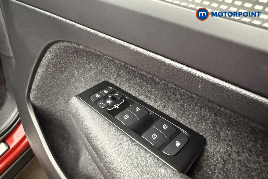 Volvo Xc40 R Design Automatic Petrol SUV - Stock Number (1629412) - 20th supplementary image