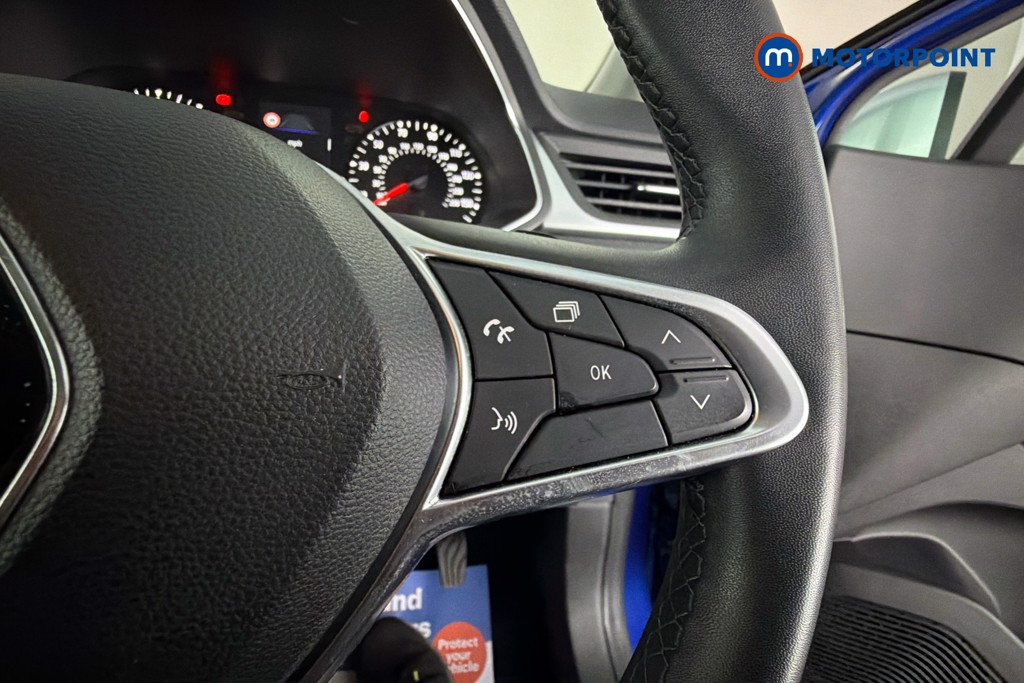 Renault Captur Iconic Manual Petrol SUV - Stock Number (1629696) - 4th supplementary image
