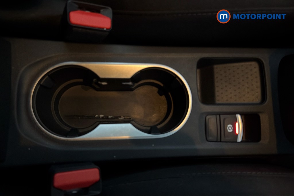 Renault Captur Iconic Manual Petrol SUV - Stock Number (1629696) - 16th supplementary image