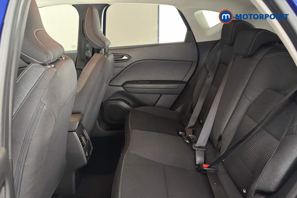 Renault Captur Iconic Manual Petrol SUV - Stock Number (1629696) - 28th supplementary image