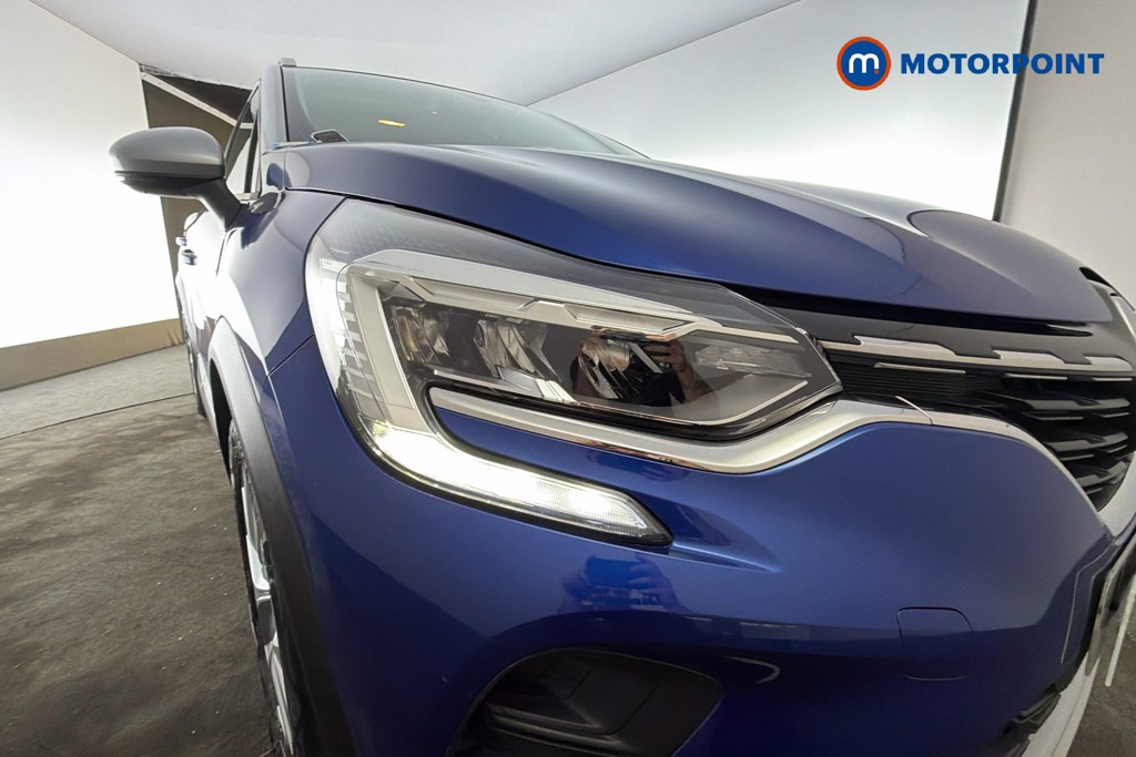 Renault Captur Iconic Manual Petrol SUV - Stock Number (1629696) - 44th supplementary image