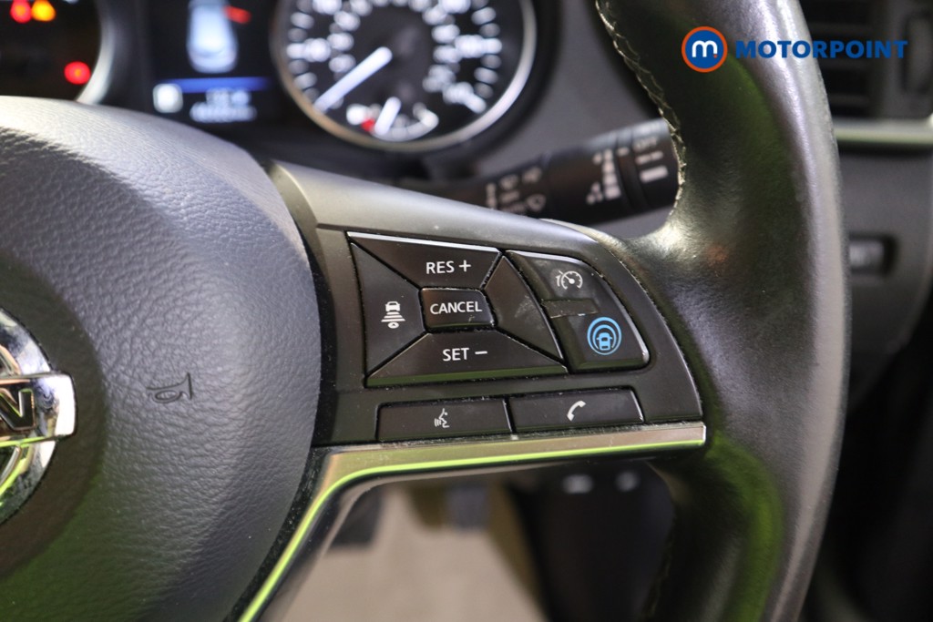 Nissan Qashqai Tekna-Plus Automatic Diesel SUV - Stock Number (1629851) - 6th supplementary image