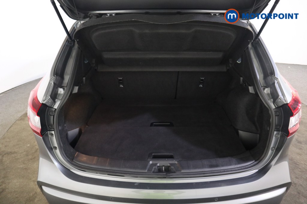 Nissan Qashqai Tekna-Plus Automatic Diesel SUV - Stock Number (1629851) - 24th supplementary image