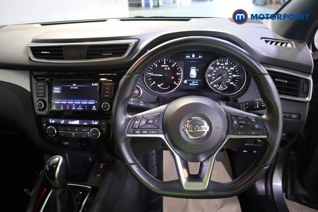 Nissan Qashqai Tekna-Plus Automatic Diesel SUV - Stock Number (1629851) - 1st supplementary image