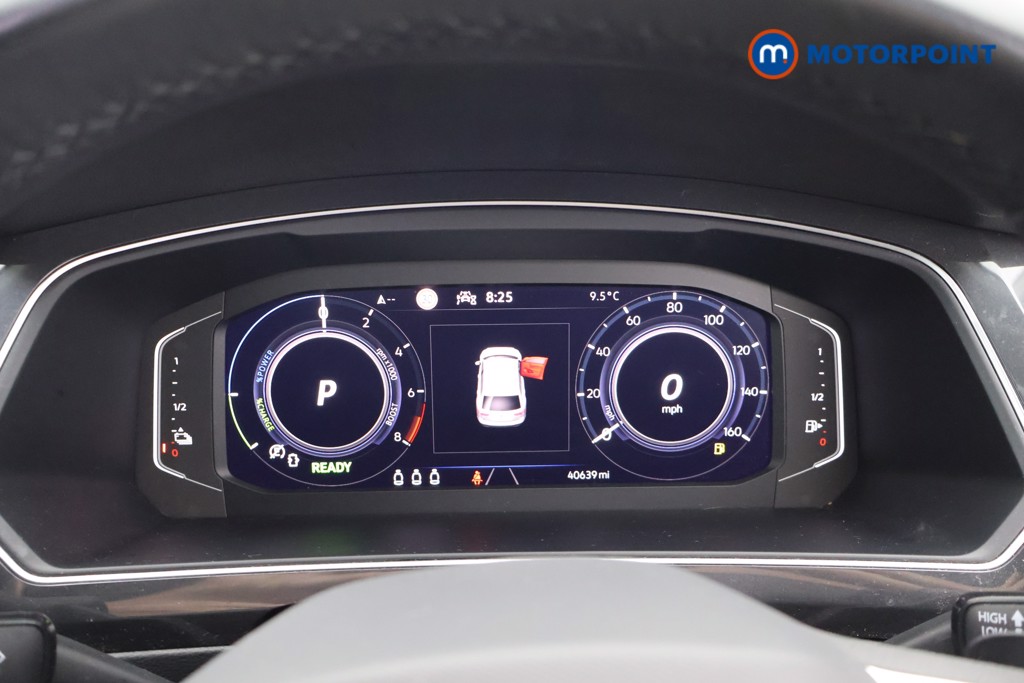 Volkswagen Tiguan Life Automatic Petrol Plug-In Hybrid SUV - Stock Number (1629887) - 4th supplementary image