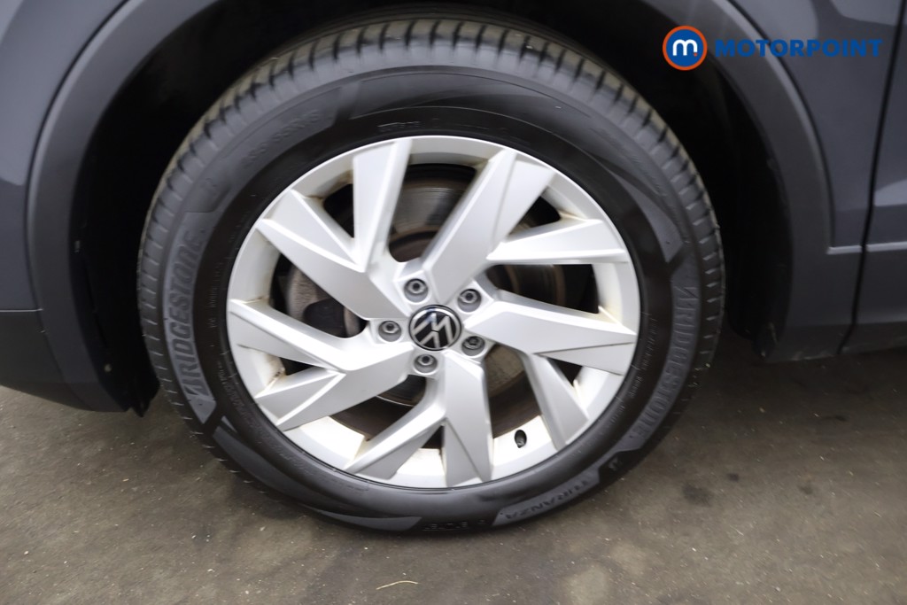 Volkswagen Tiguan Life Automatic Petrol Plug-In Hybrid SUV - Stock Number (1629887) - 22nd supplementary image