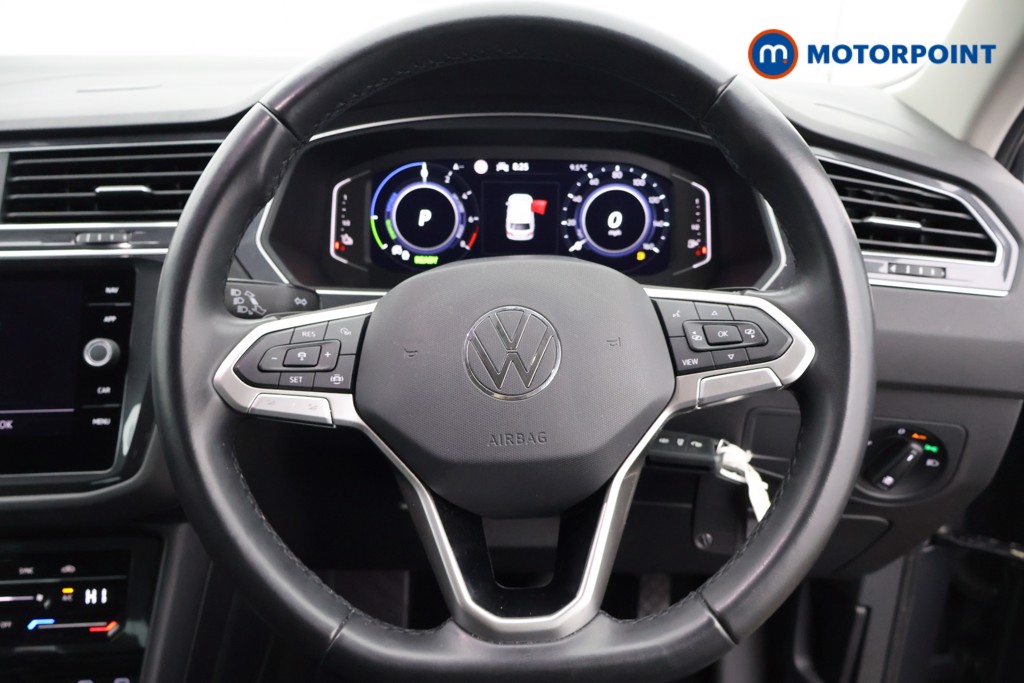 Volkswagen Tiguan Life Automatic Petrol Plug-In Hybrid SUV - Stock Number (1629887) - 1st supplementary image