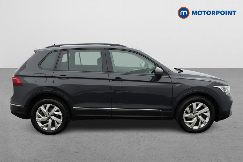 Volkswagen Tiguan Life Automatic Petrol Plug-In Hybrid SUV - Stock Number (1629887) - Drivers side