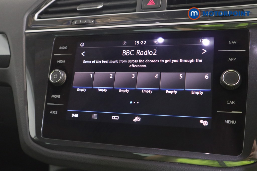 Volkswagen Tiguan SEL Automatic Diesel SUV - Stock Number (1629938) - 2nd supplementary image