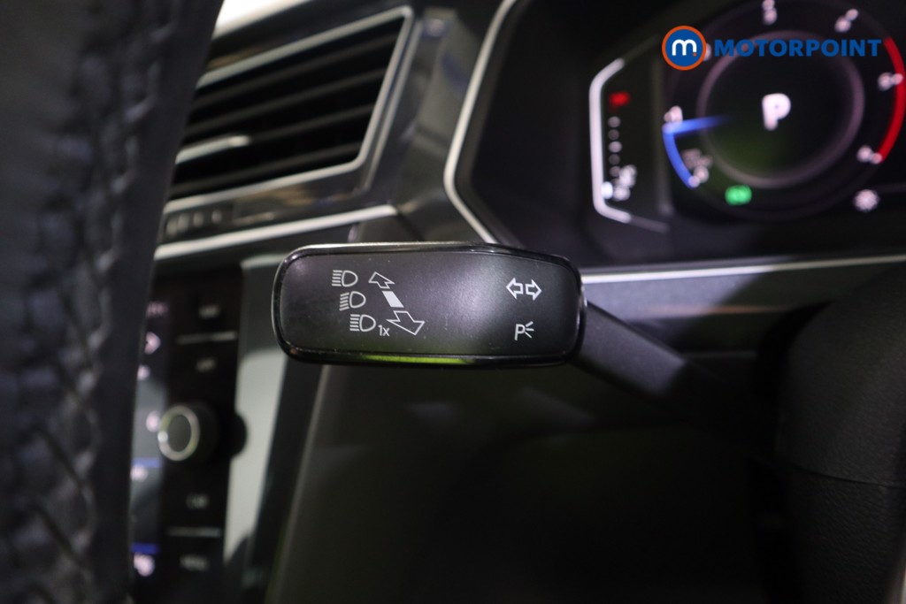 Volkswagen Tiguan SEL Automatic Diesel SUV - Stock Number (1629938) - 11th supplementary image