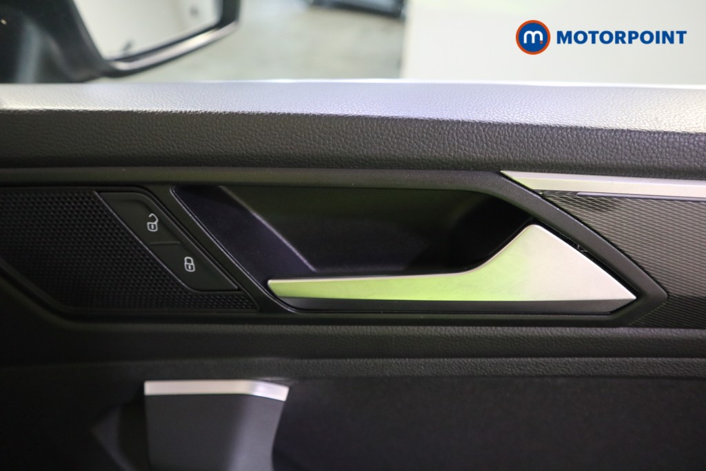 Volkswagen Tiguan SEL Automatic Diesel SUV - Stock Number (1629938) - 14th supplementary image