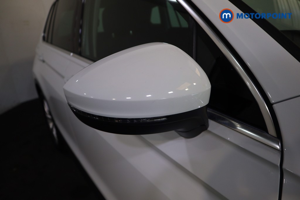 Volkswagen Tiguan SEL Automatic Diesel SUV - Stock Number (1629938) - 32nd supplementary image