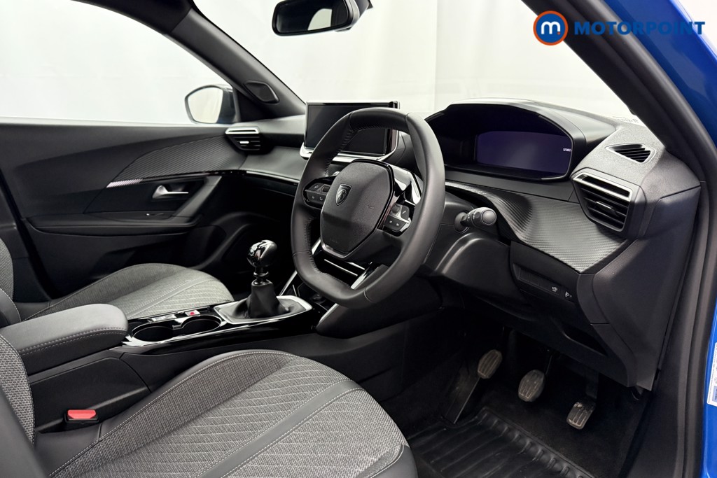 Peugeot 2008 Allure Manual Petrol SUV - Stock Number (1630176) - 2nd supplementary image