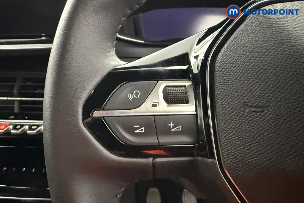Peugeot 2008 Allure Manual Petrol SUV - Stock Number (1630176) - 4th supplementary image