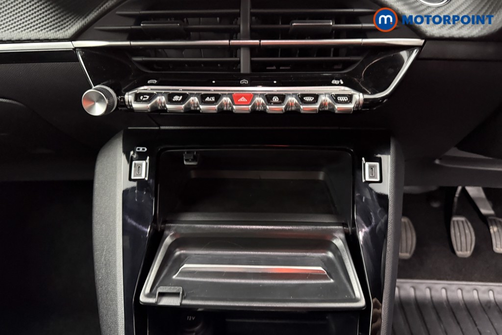 Peugeot 2008 Allure Manual Petrol SUV - Stock Number (1630176) - 13th supplementary image