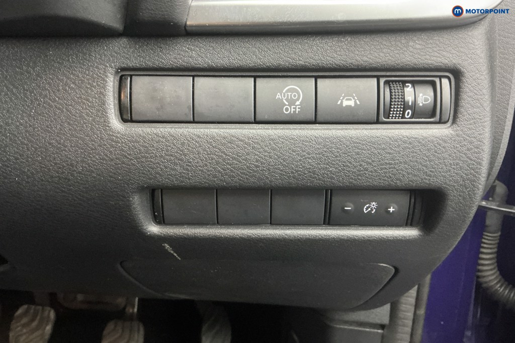 Nissan Qashqai Acenta Premium Manual Petrol SUV - Stock Number (1630574) - 25th supplementary image