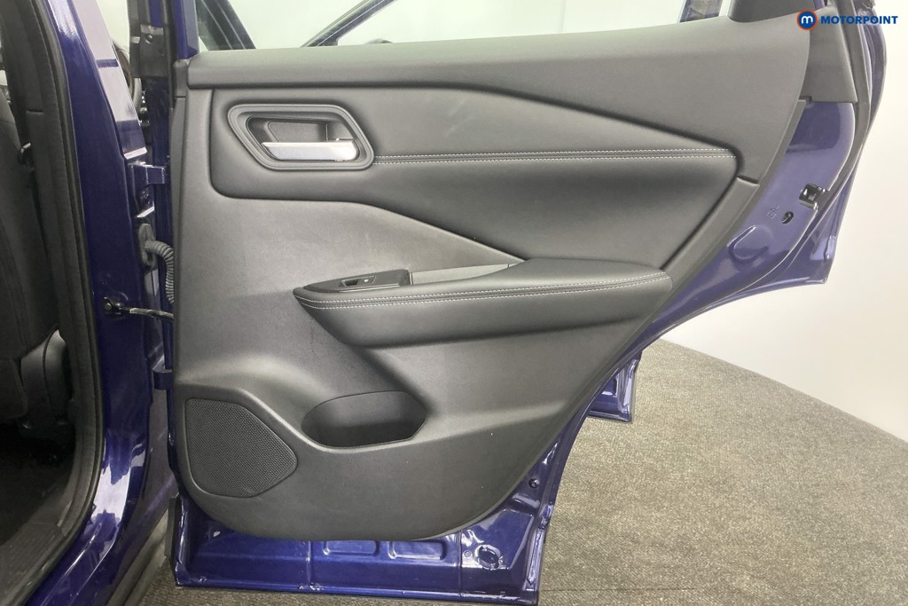 Nissan Qashqai Acenta Premium Manual Petrol SUV - Stock Number (1630574) - 29th supplementary image