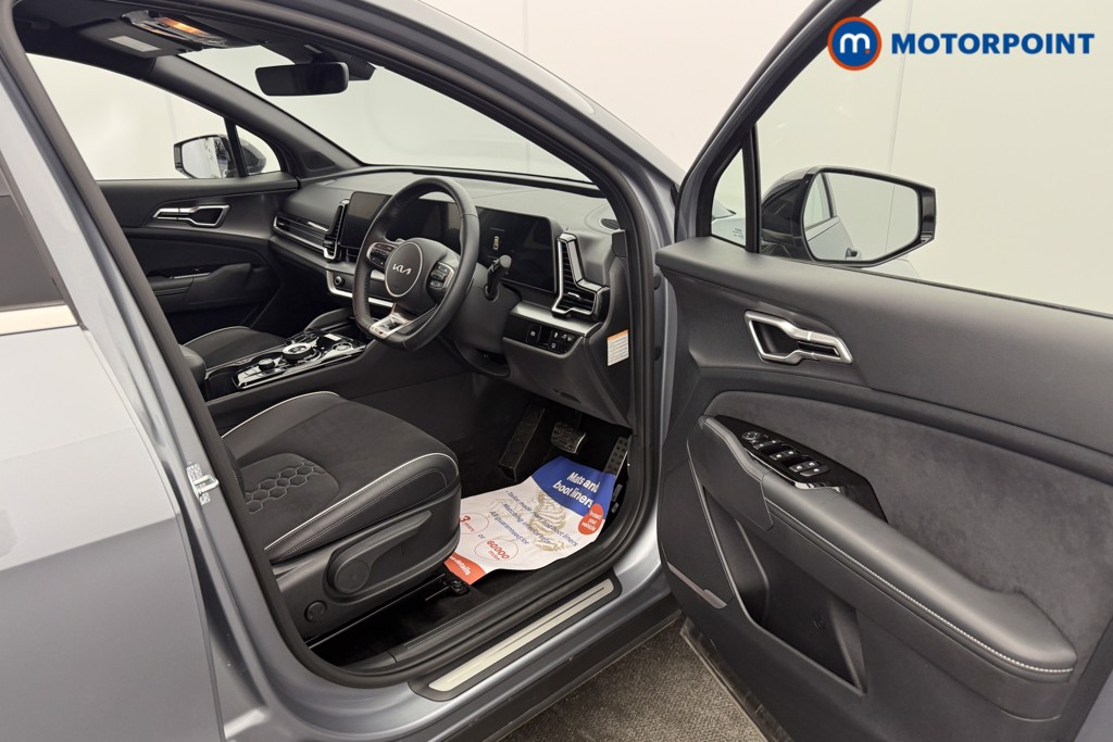 KIA Sportage Gt-Line Automatic Petrol-Electric Hybrid SUV - Stock Number (1630670) - 1st supplementary image