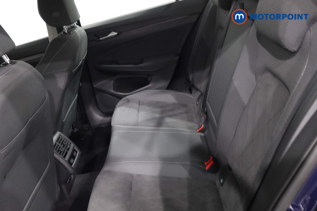 Volkswagen Golf Style Manual Petrol Hatchback - Stock Number (1630705) - 5th supplementary image