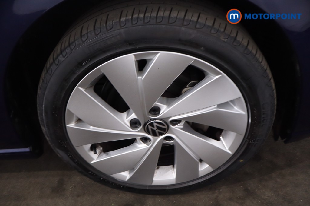 Volkswagen Golf Style Manual Petrol Hatchback - Stock Number (1630705) - 9th supplementary image