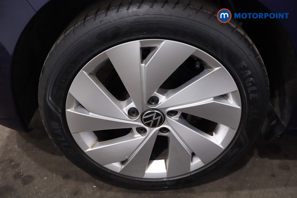 Volkswagen Golf Style Manual Petrol Hatchback - Stock Number (1630705) - 10th supplementary image