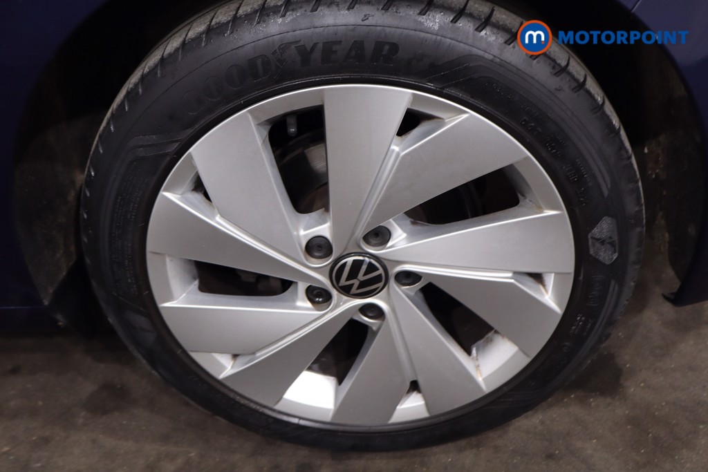 Volkswagen Golf Style Manual Petrol Hatchback - Stock Number (1630705) - 11th supplementary image