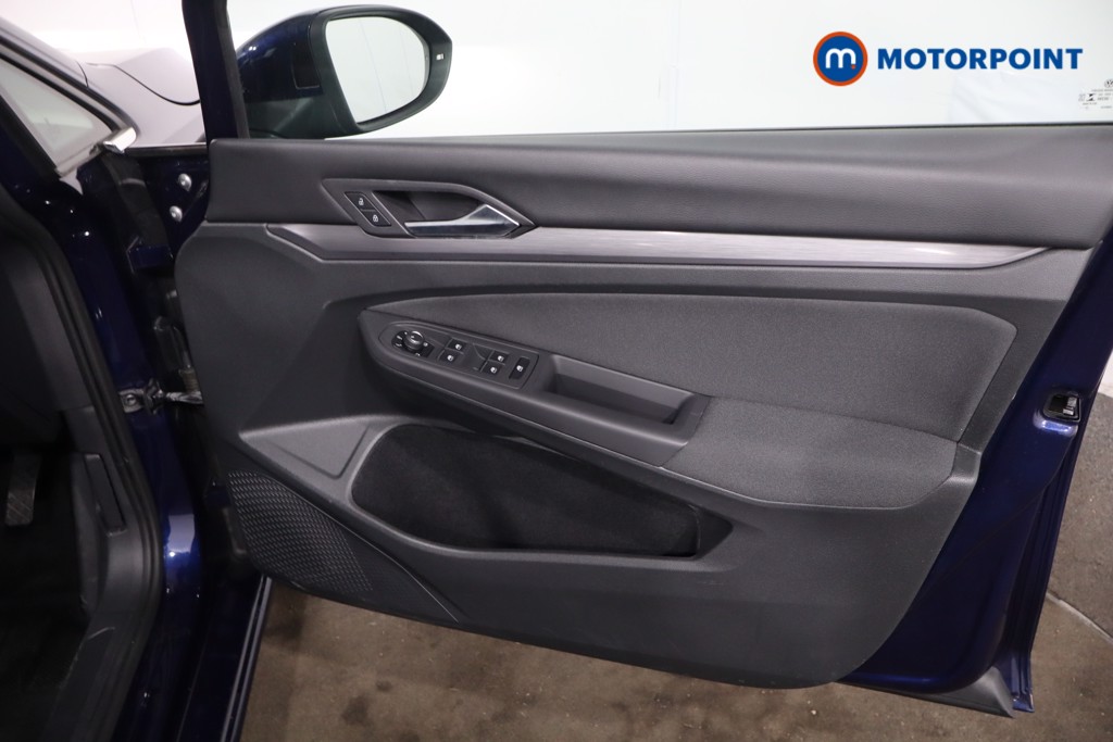 Volkswagen Golf Style Manual Petrol Hatchback - Stock Number (1630705) - 22nd supplementary image