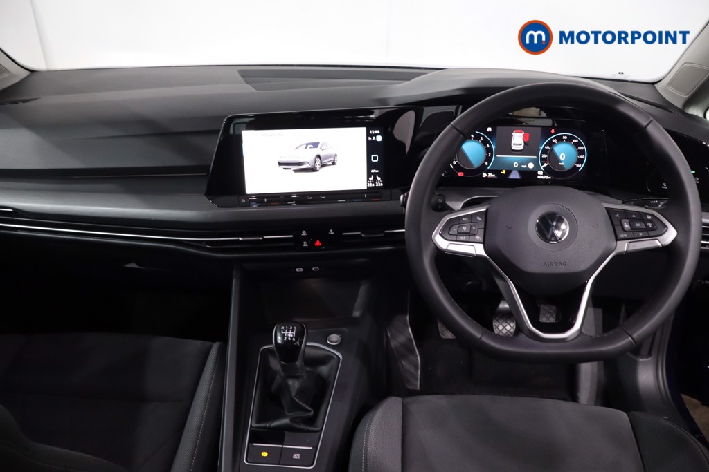 Volkswagen Golf Style Manual Petrol Hatchback - Stock Number (1630705) - 1st supplementary image