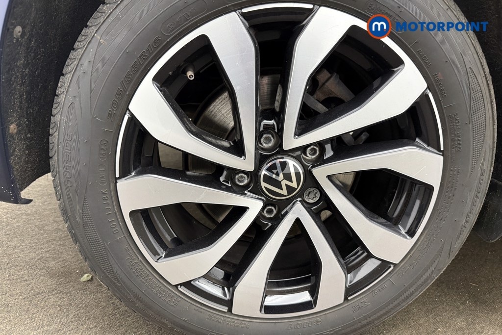 Volkswagen Golf Active Manual Petrol Hatchback - Stock Number (1631435) - 3rd supplementary image