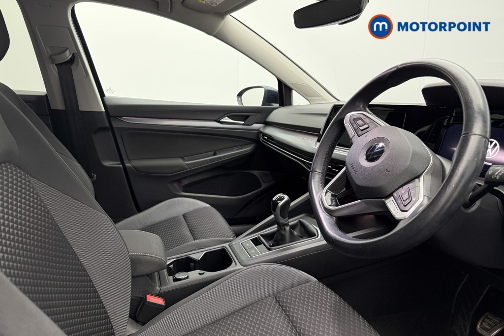 Volkswagen Golf Active Manual Petrol Hatchback - Stock Number (1631435) - 5th supplementary image