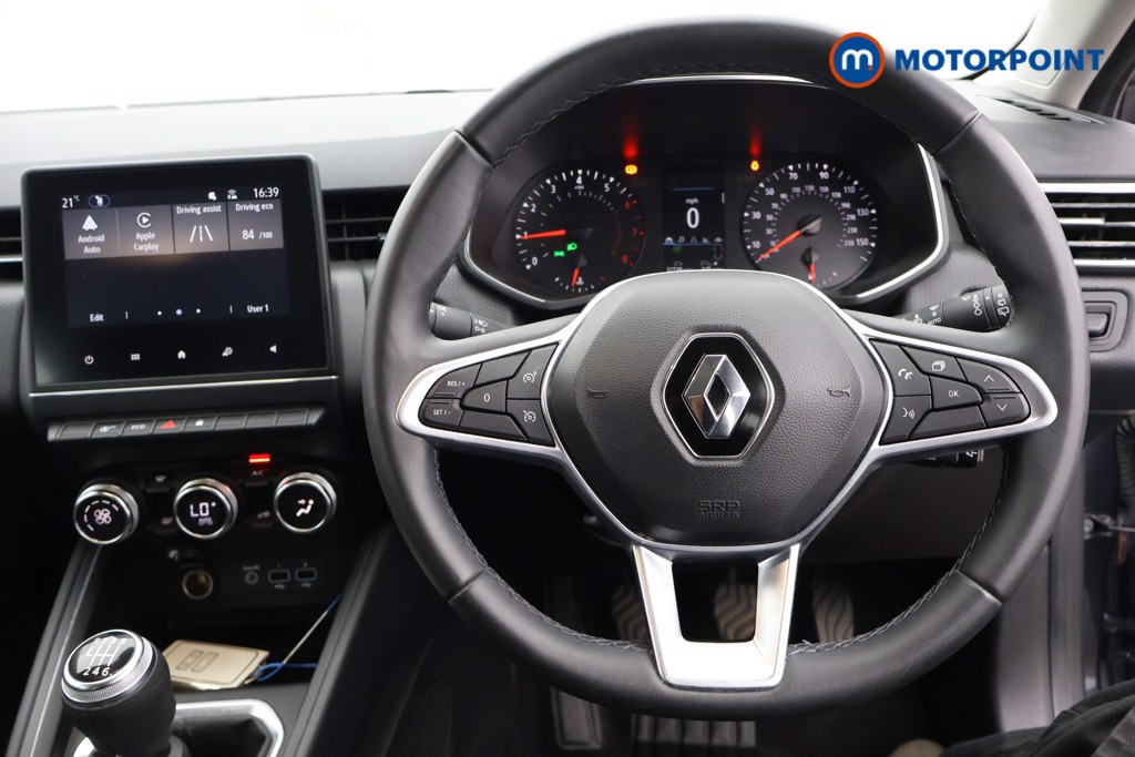 Renault Clio Iconic Manual Petrol Hatchback - Stock Number (1631577) - 6th supplementary image