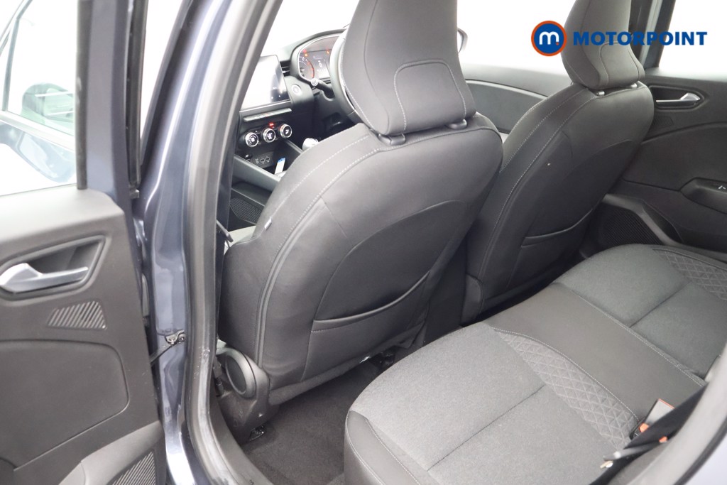 Renault Clio Iconic Manual Petrol Hatchback - Stock Number (1631577) - 25th supplementary image