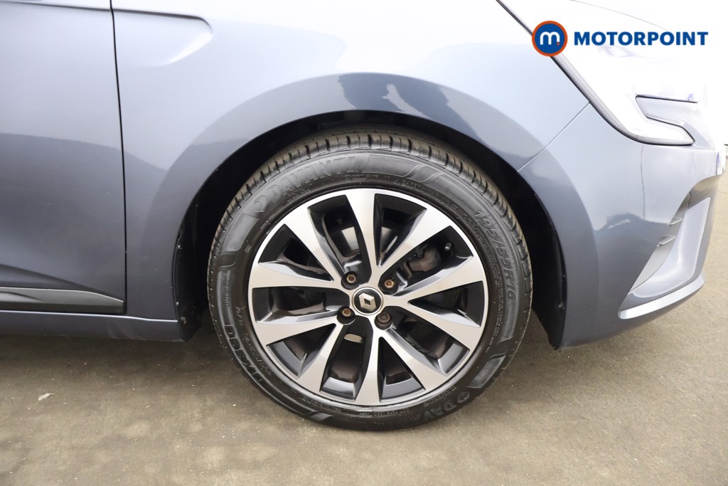 Renault Clio Iconic Manual Petrol Hatchback - Stock Number (1631577) - 1st supplementary image