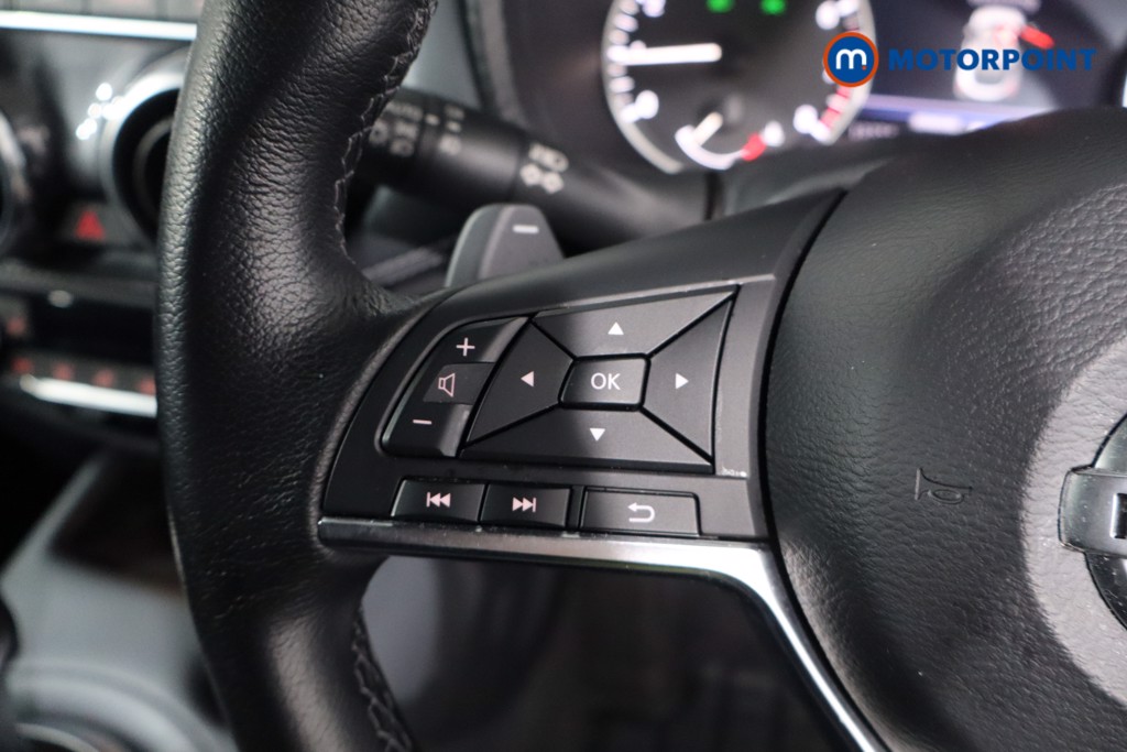 Nissan Juke Tekna Automatic Petrol SUV - Stock Number (1631958) - 7th supplementary image