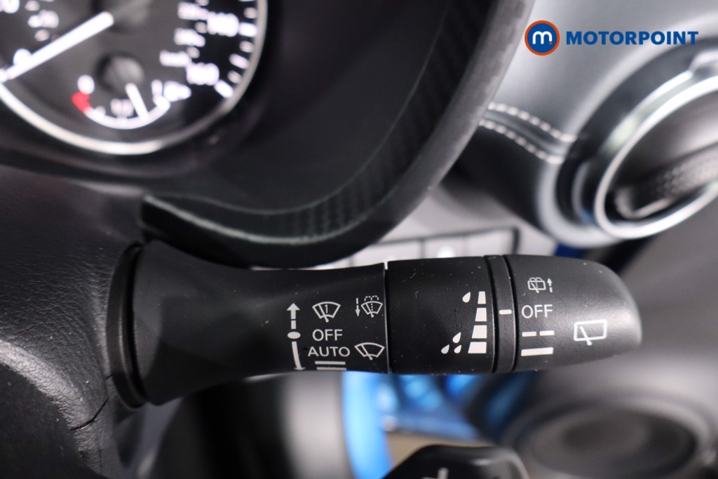Nissan Juke Tekna Automatic Petrol SUV - Stock Number (1631958) - 15th supplementary image