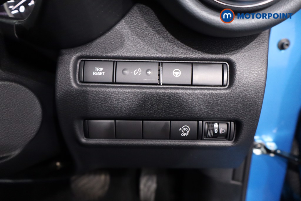 Nissan Juke Tekna Automatic Petrol SUV - Stock Number (1631958) - 17th supplementary image