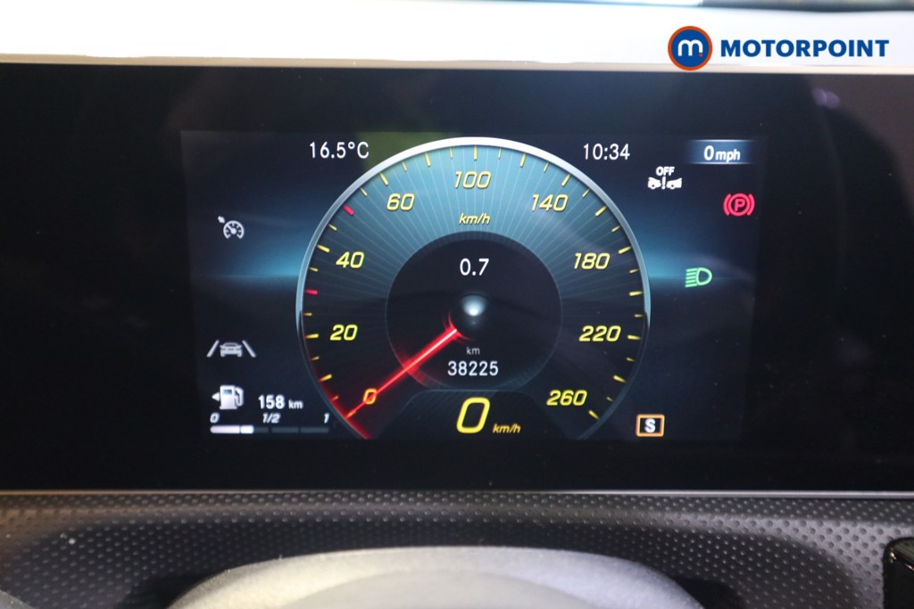 Mercedes-Benz A Class Amg Line Manual Petrol Hatchback - Stock Number (1632080) - 4th supplementary image