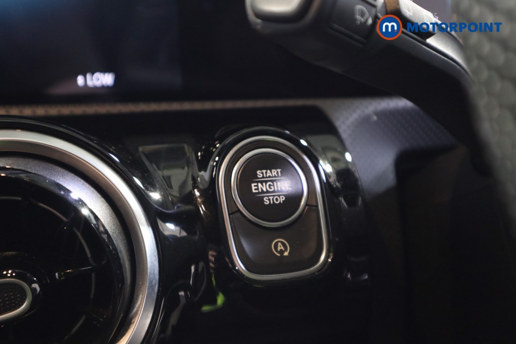 Mercedes-Benz A Class Amg Line Manual Petrol Hatchback - Stock Number (1632080) - 8th supplementary image