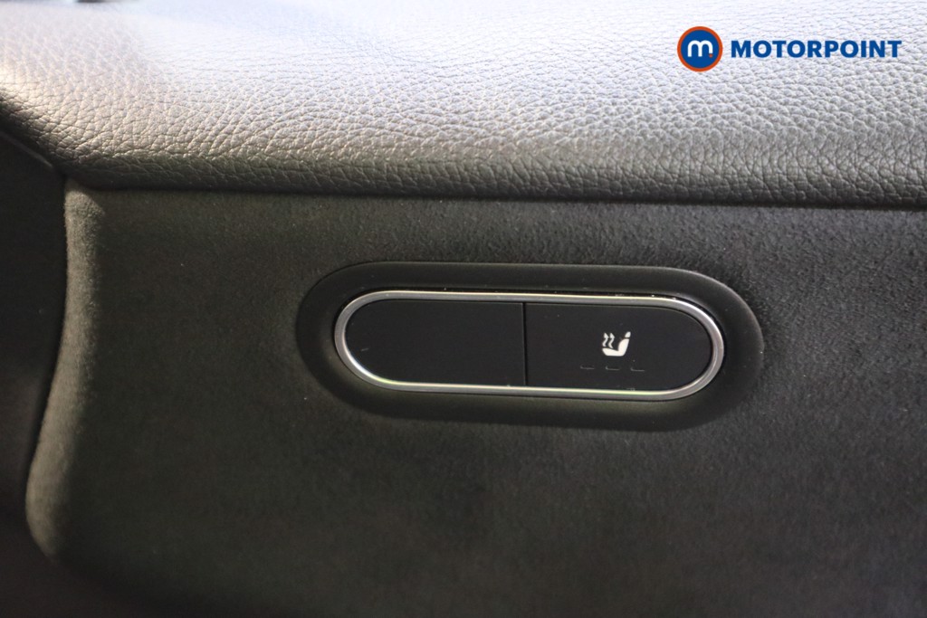 Mercedes-Benz A Class Amg Line Manual Petrol Hatchback - Stock Number (1632080) - 16th supplementary image