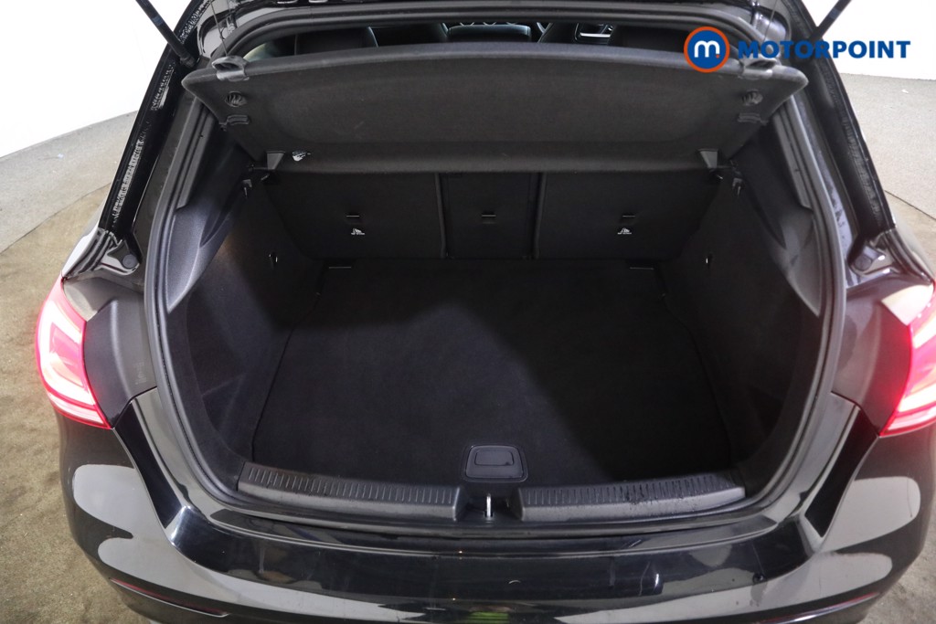Mercedes-Benz A Class Amg Line Manual Petrol Hatchback - Stock Number (1632080) - 21st supplementary image
