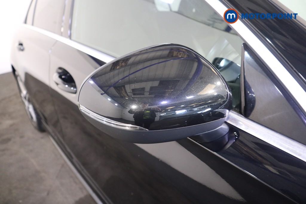 Mercedes-Benz A Class Amg Line Manual Petrol Hatchback - Stock Number (1632080) - 32nd supplementary image